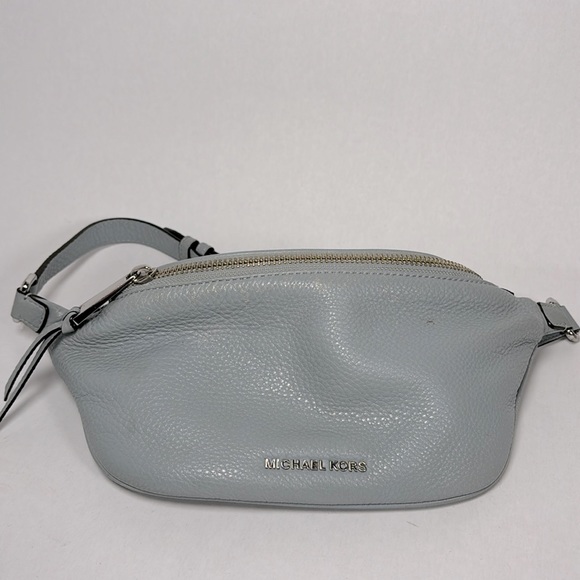 Michael Kors Belt Bag Baby Blue Leather - Picture 7 of 8